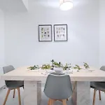Gatton Road Sleeps 8 Perfect For Groups Apartman *