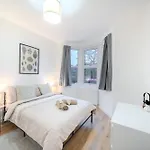 Appartement Gatton Road Sleeps 8 Perfect For Groups *