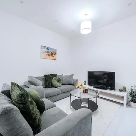 Gatton Road Sleeps 8 Perfect For Groups * بريستول