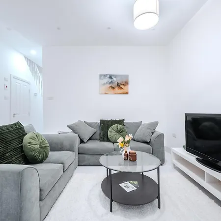 Gatton Road Sleeps 8 Perfect For Groups *