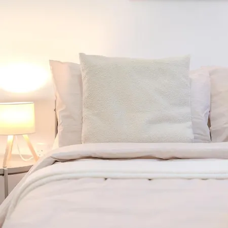 Gatton Road Sleeps 8 Perfect For Groups