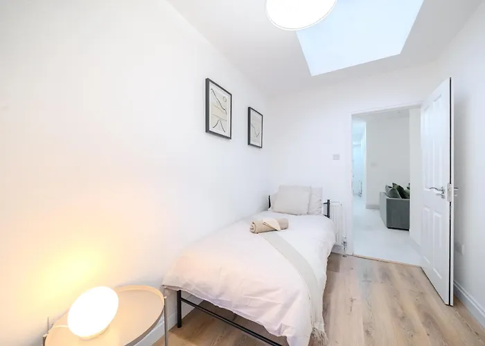 Gatton Road Sleeps 8 Perfect For Groups Daire *