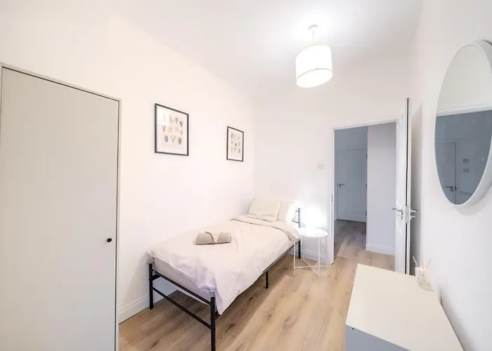 Apartament Gatton Road Sleeps 8 Perfect For Groups